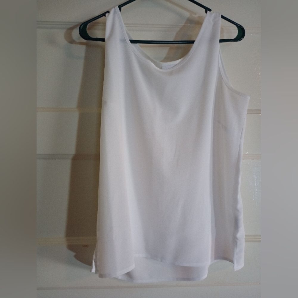 Liz Baker 14 tall women's undershirt / tank top silky